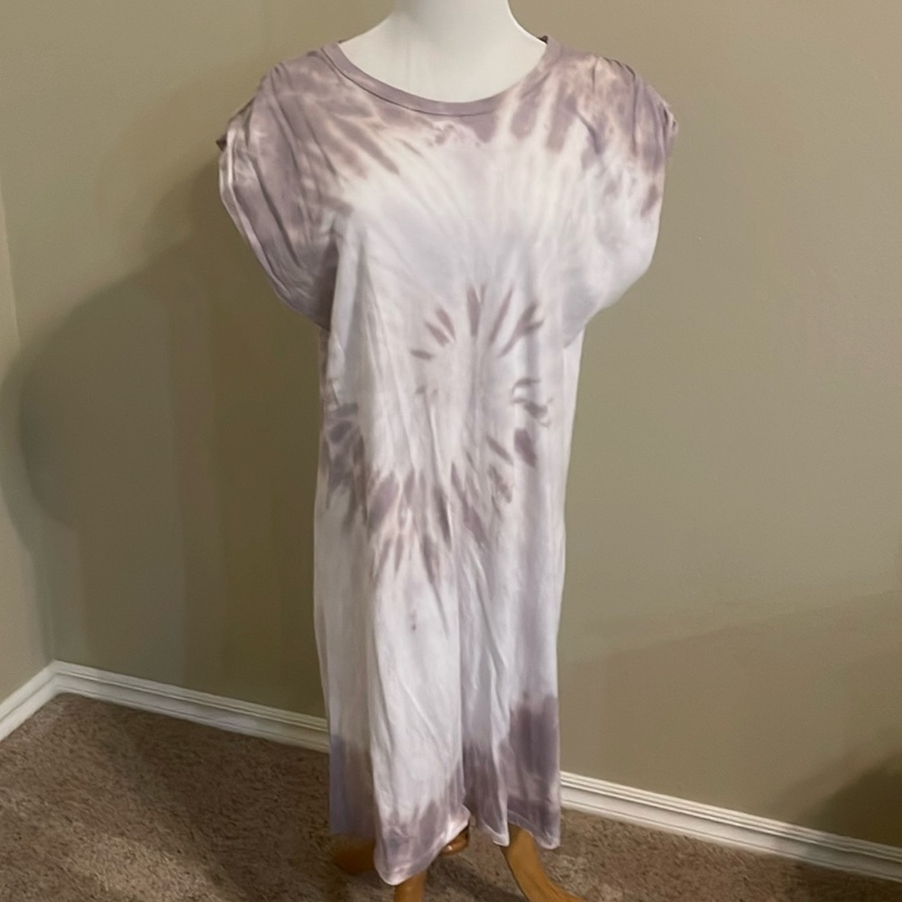 ❤️ Dress by Lulus.  Size Large
